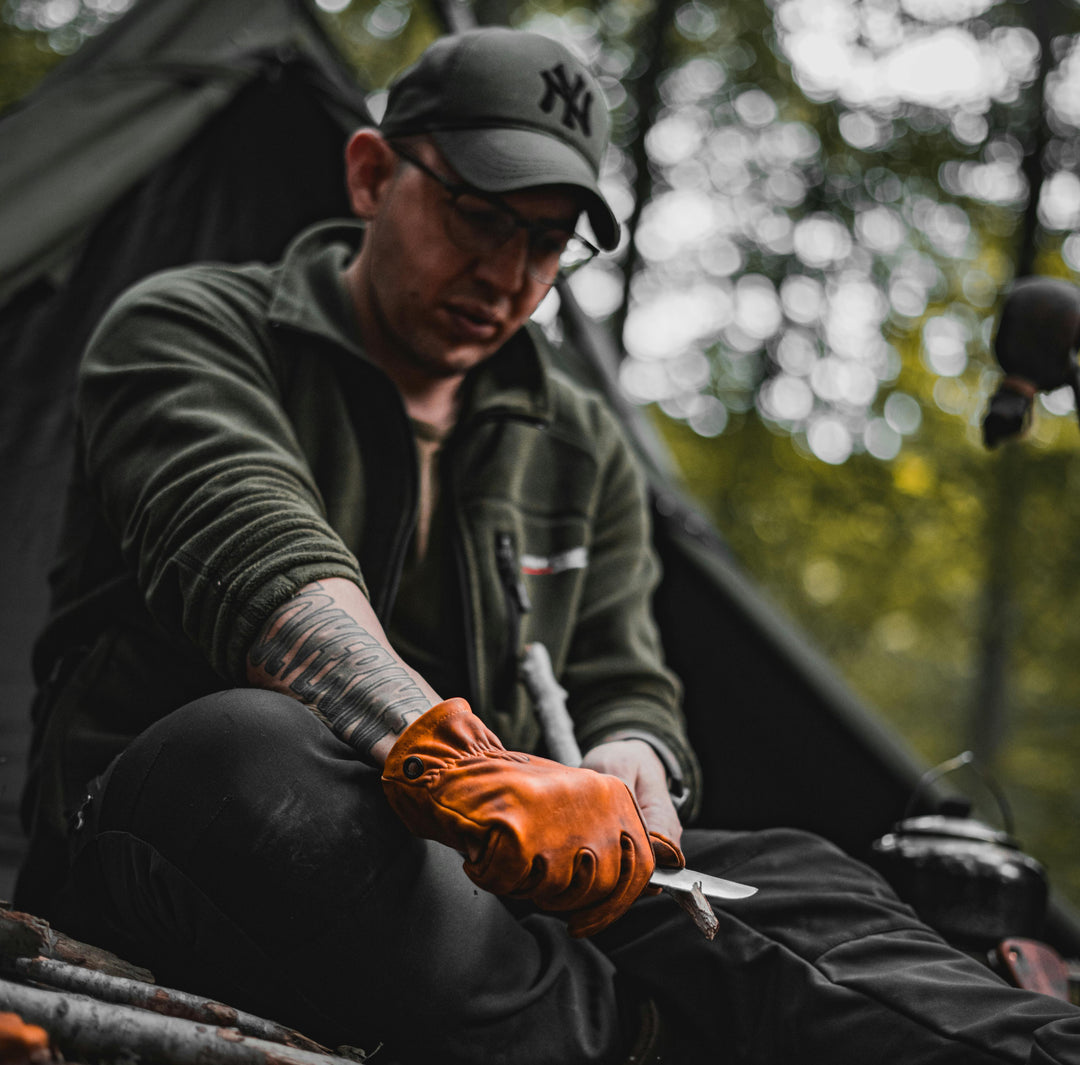 Top 5 Bushcraft-Techniken mit einem Outdoor Messer